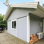 펜션 6 Person Holiday Home In Lokken