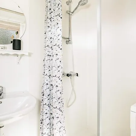 Beachside Serenity-by Traum