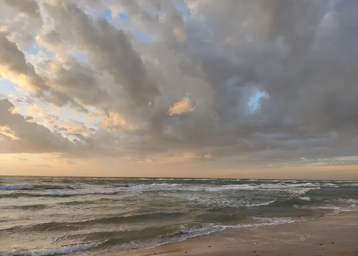 Beachside Serenity-by Traum Løkken
